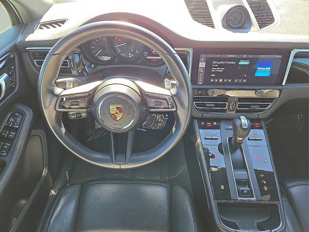 Used 2024 Porsche Macan T w/ Premium Plus Package image 13