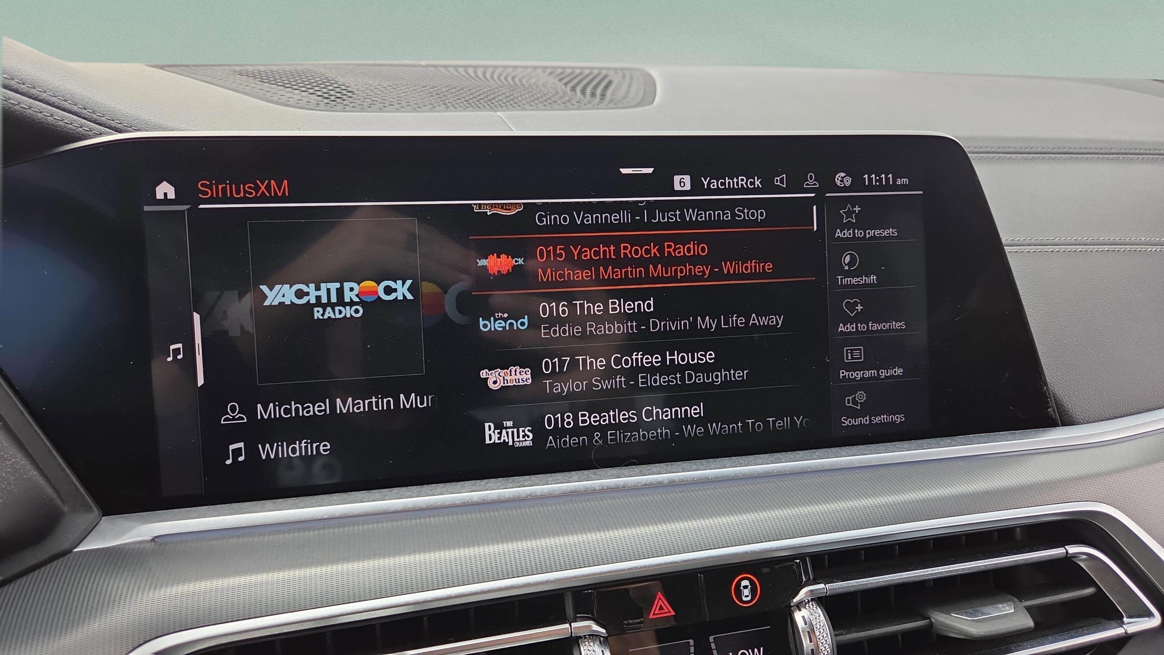 Used 2019 BMW X5 xDrive50i w/ Parking Assistance Package image 25