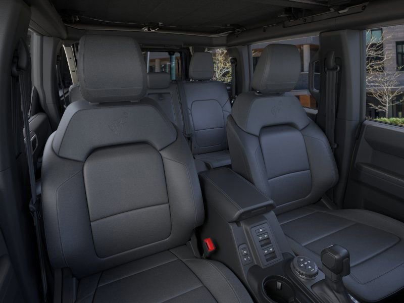 New 2025 Ford Bronco Badlands image 10