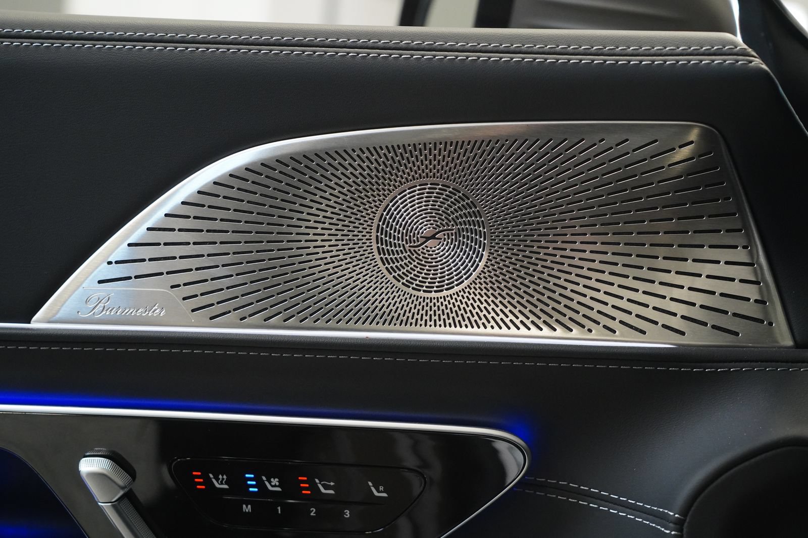 New 2026 Mercedes-Benz SL 63 AMG S e Performance 4MATIC image 35