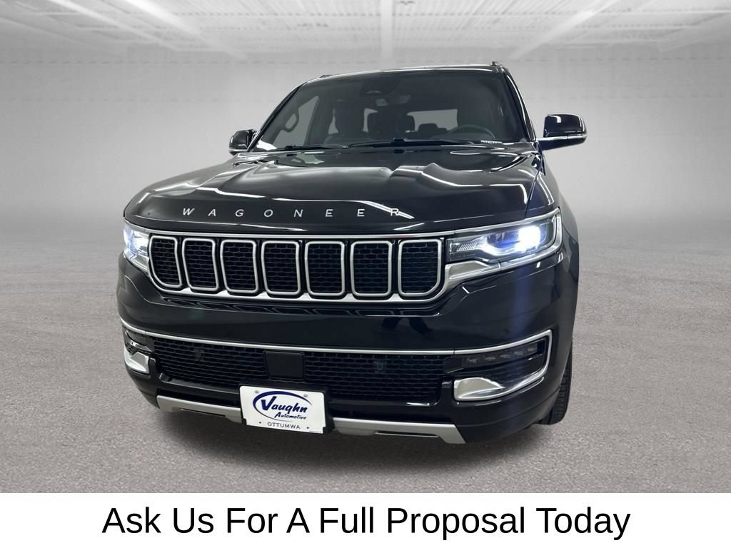Used 2025 Jeep Wagoneer L Series II w/ 8-pass Seating Package AWD/4WD image 6