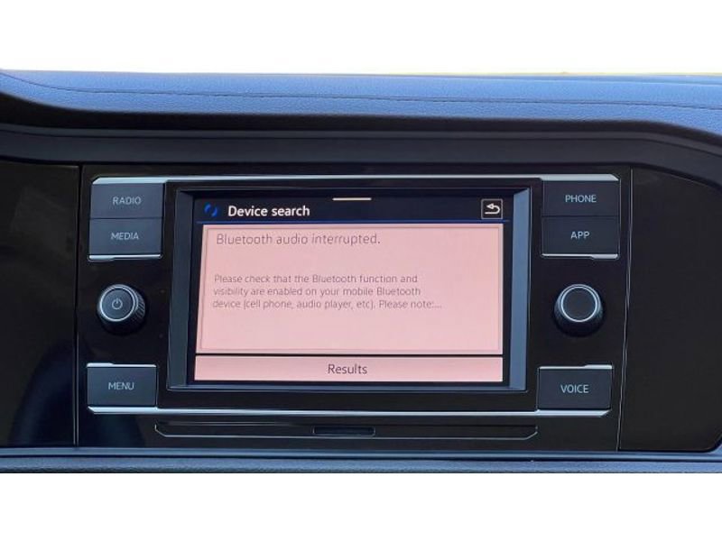 Used 2023 Volkswagen Jetta SE image 37