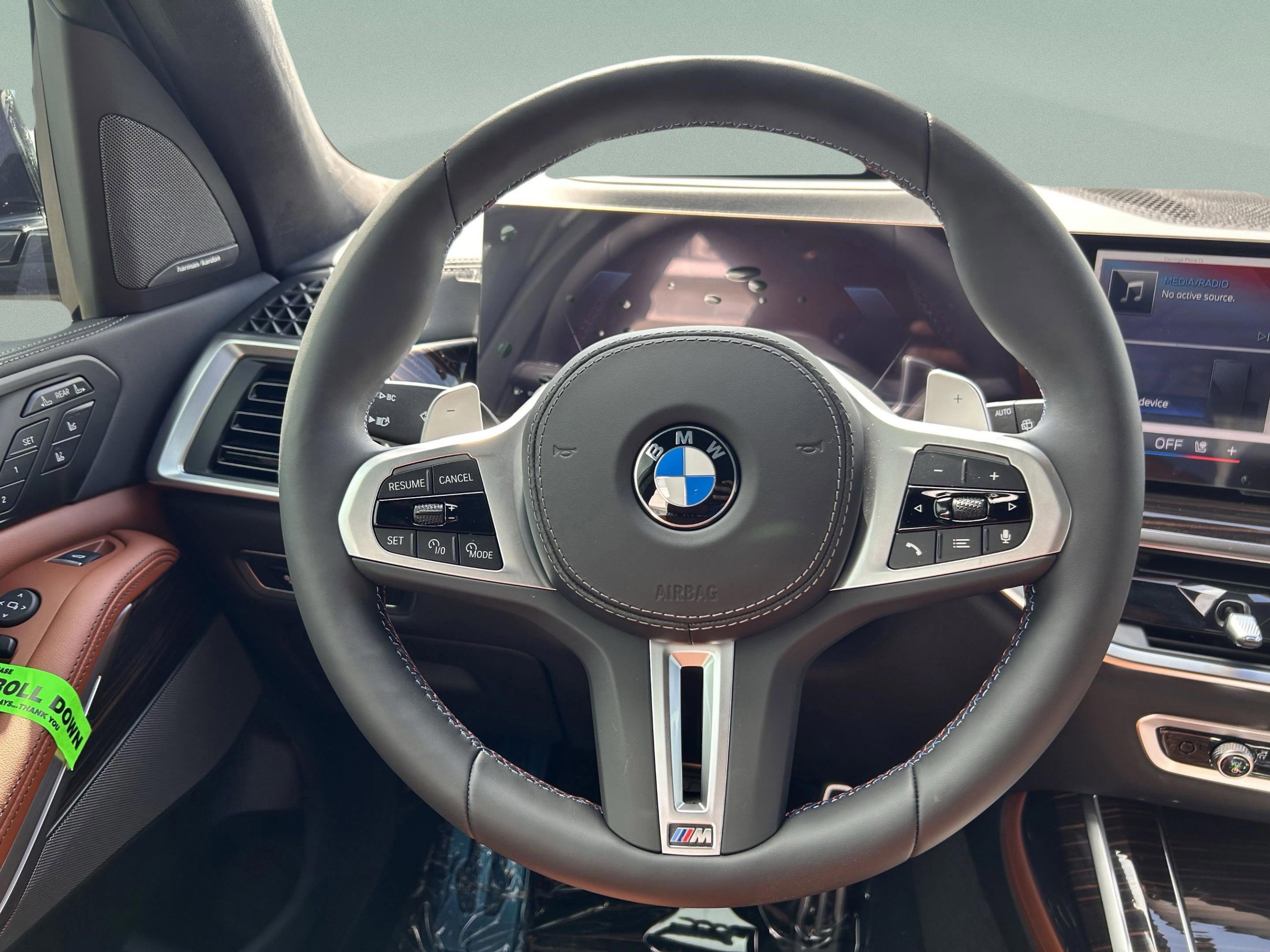 Used 2026 BMW X7 M60i image 9