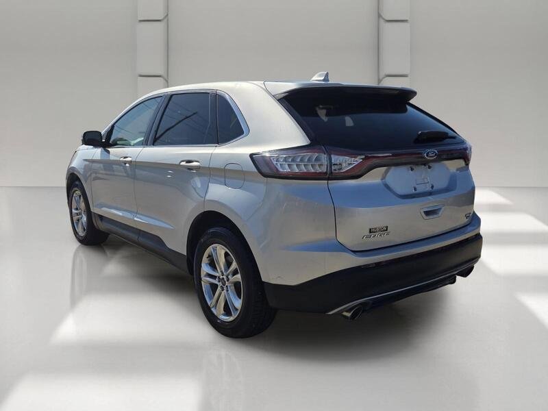 Used 2016 Ford Edge SEL w/ Equipment Group 201A AWD/4WD image 3