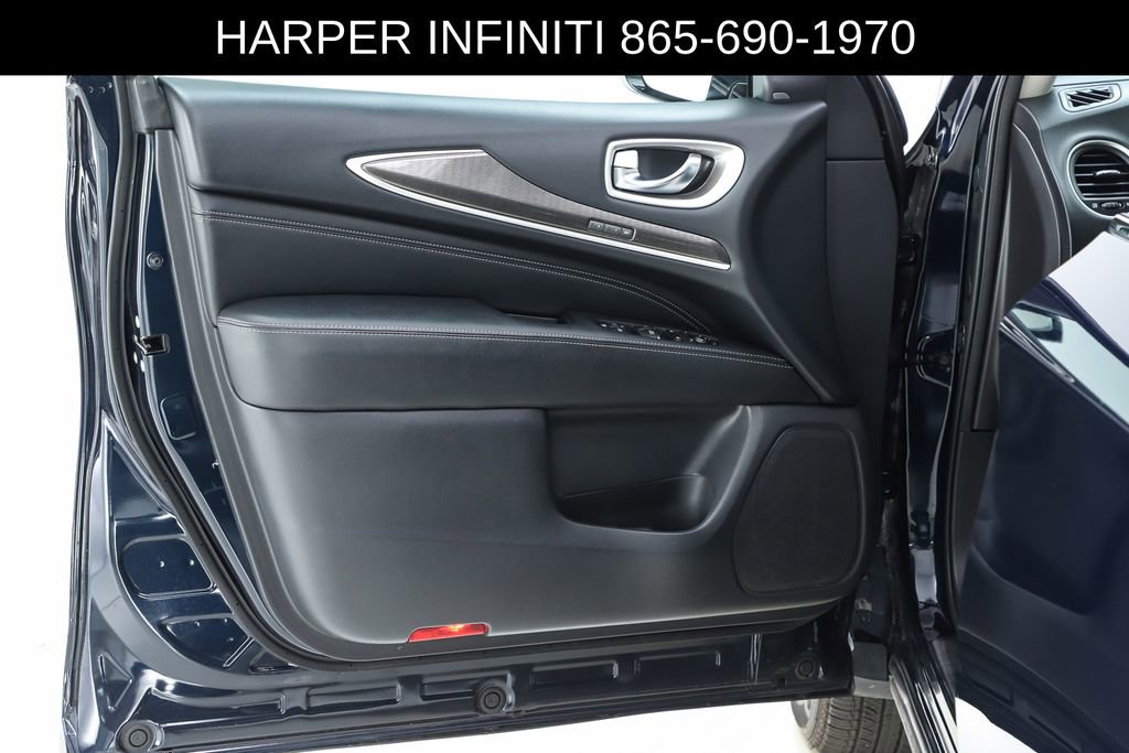 Used 2017 INFINITI QX60 Luxe w/ Premium Plus Package AWD/4WD image 19