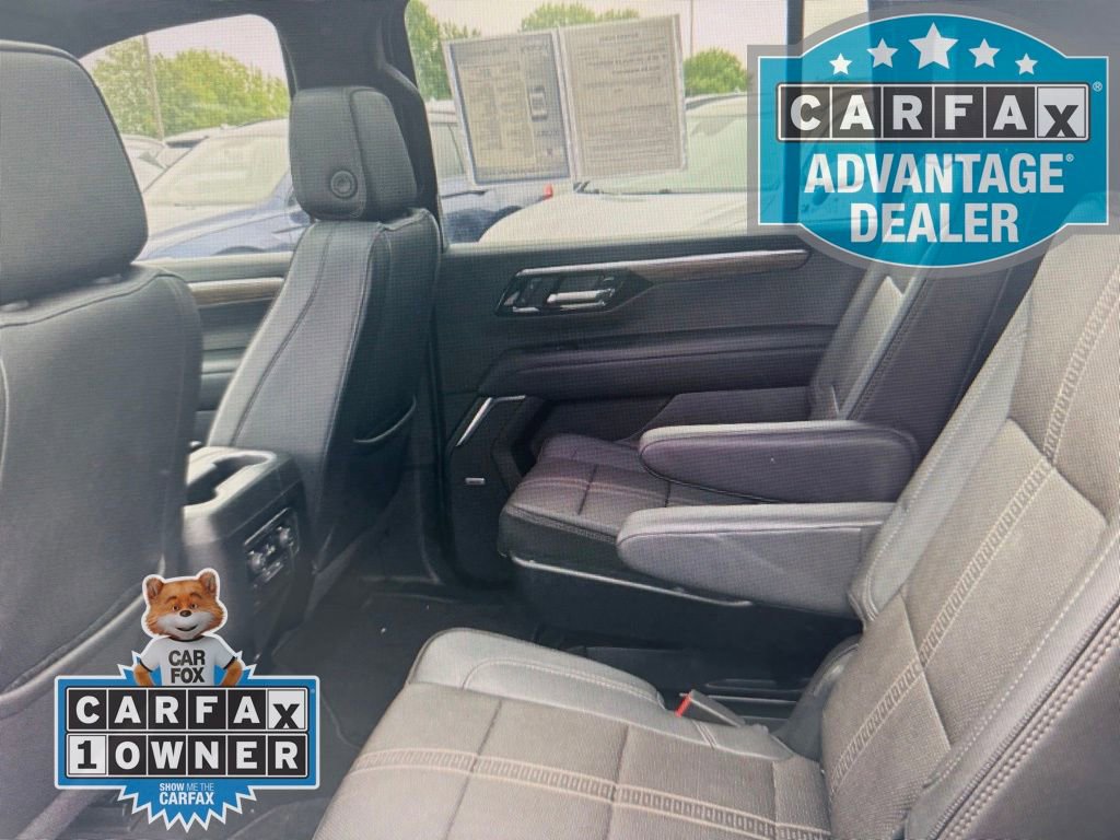 Used 2025 Chevrolet Suburban High Country w/ Sun And Tow Package AWD/4WD image 5