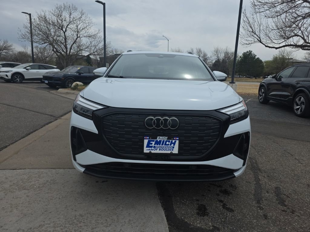 Used 2022 Audi Q4 e-tron Premium Plus w/ Premium Plus image 8