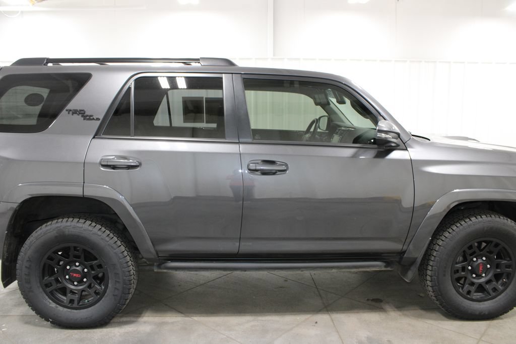 Used 2023 Toyota 4Runner TRD Off-Road Premium AWD/4WD image 11