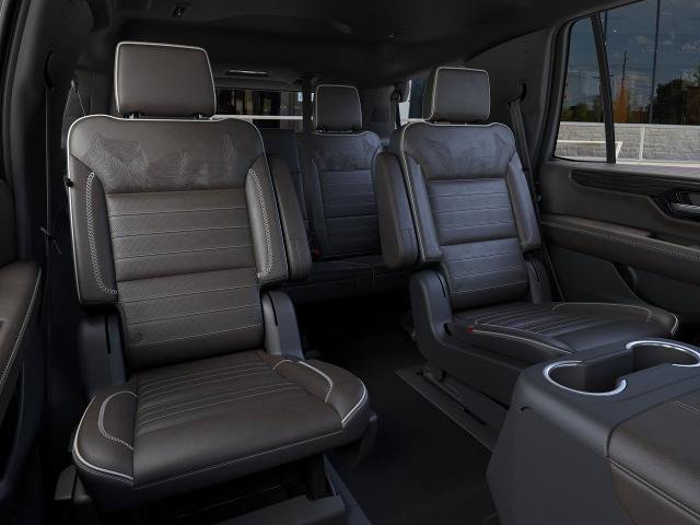 New 2026 GMC Yukon Denali Ultimate AWD/4WD image 43