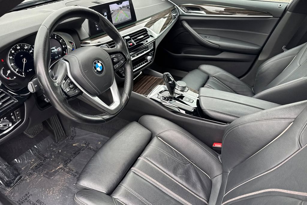 Used 2018 BMW 540i image 9