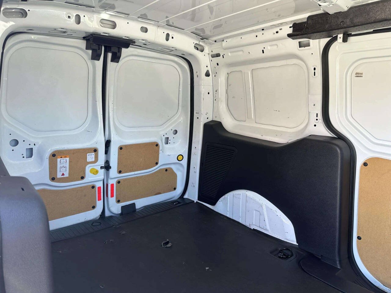 Used 2017 Ford Transit Connect XL FWD image 20