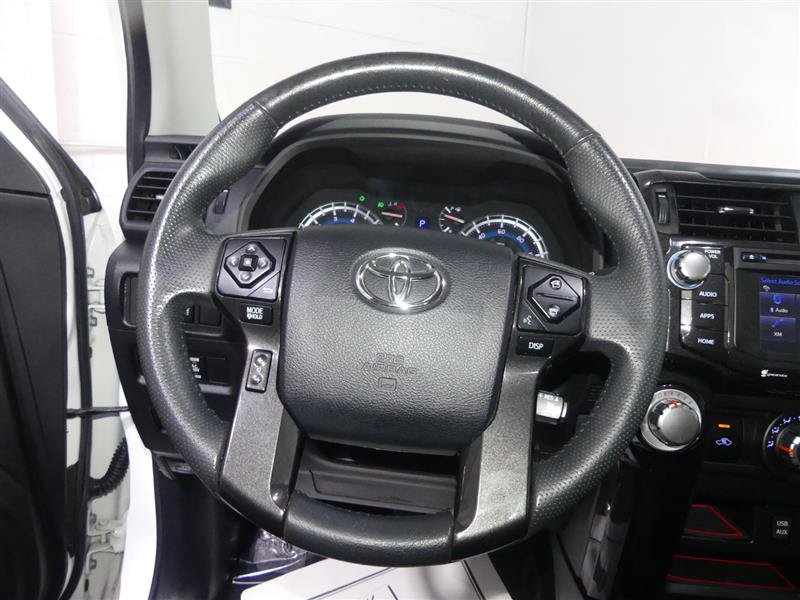 Used 2018 Toyota 4Runner TRD Off-Road Premium AWD/4WD image 29