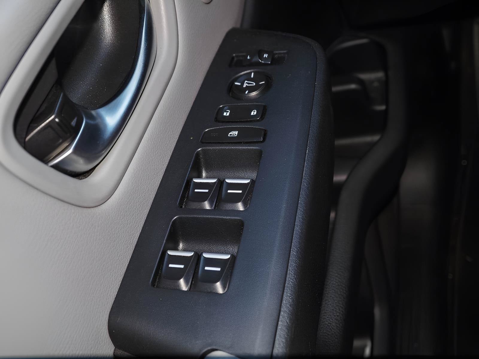 Used 2024 Honda Pilot Touring image 30