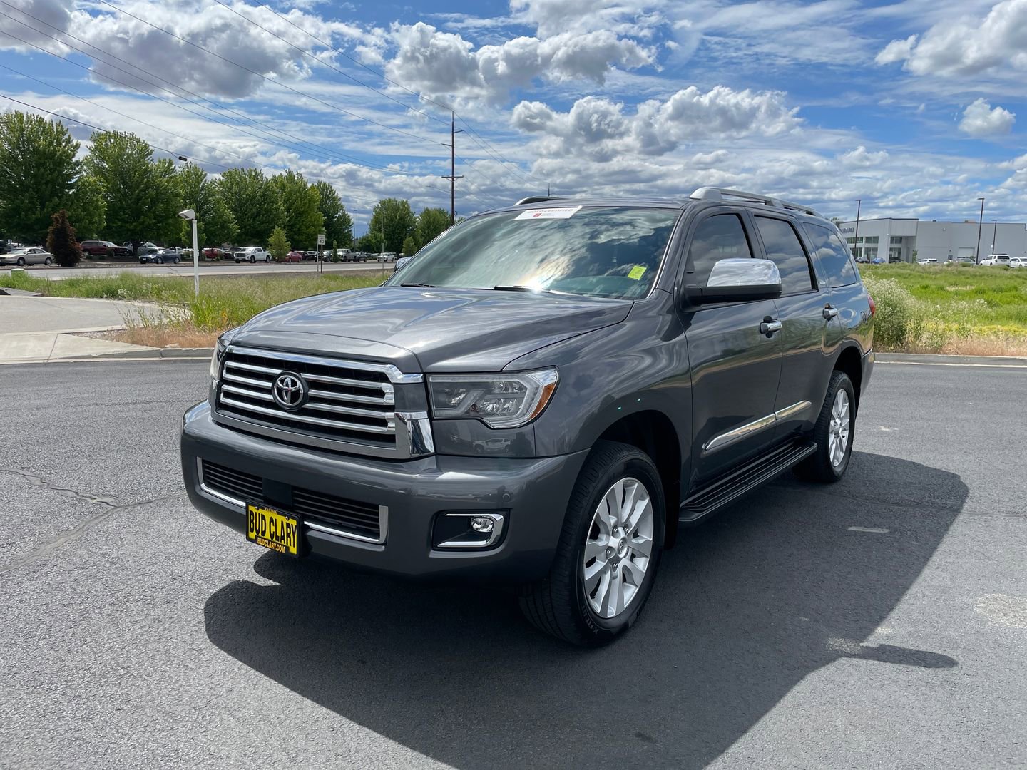 Certified 2022 Toyota Sequoia Platinum AWD/4WD image 6