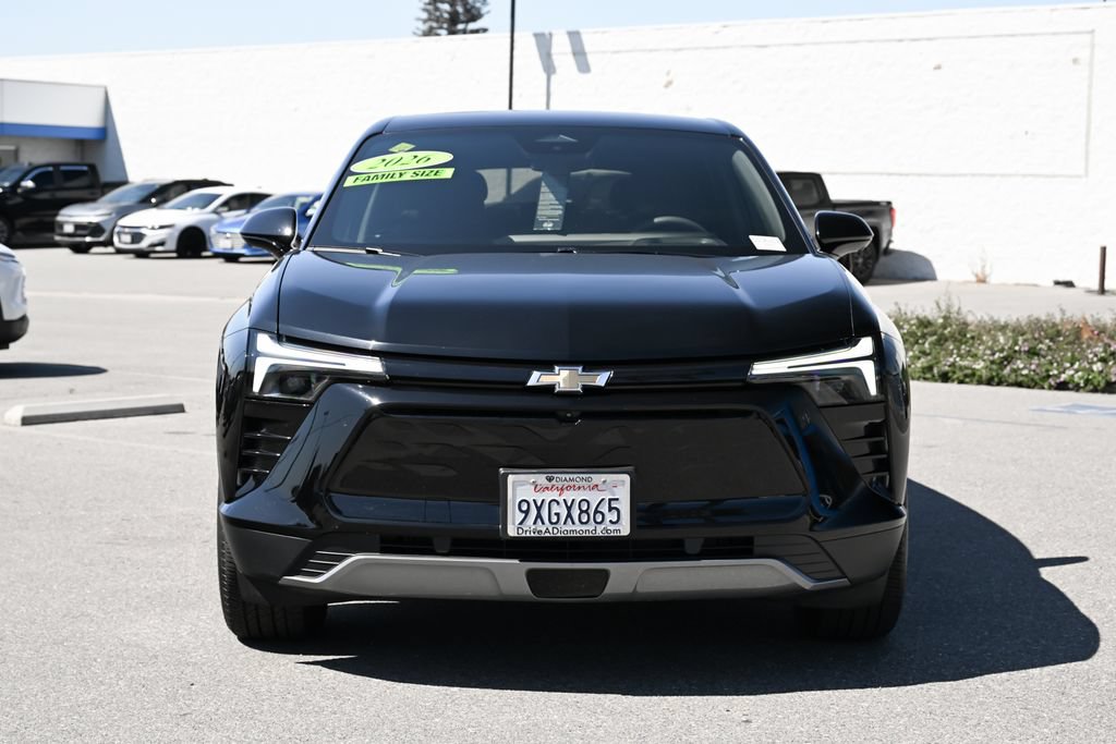Used 2026 Chevrolet Blazer EV LT FWD image 2