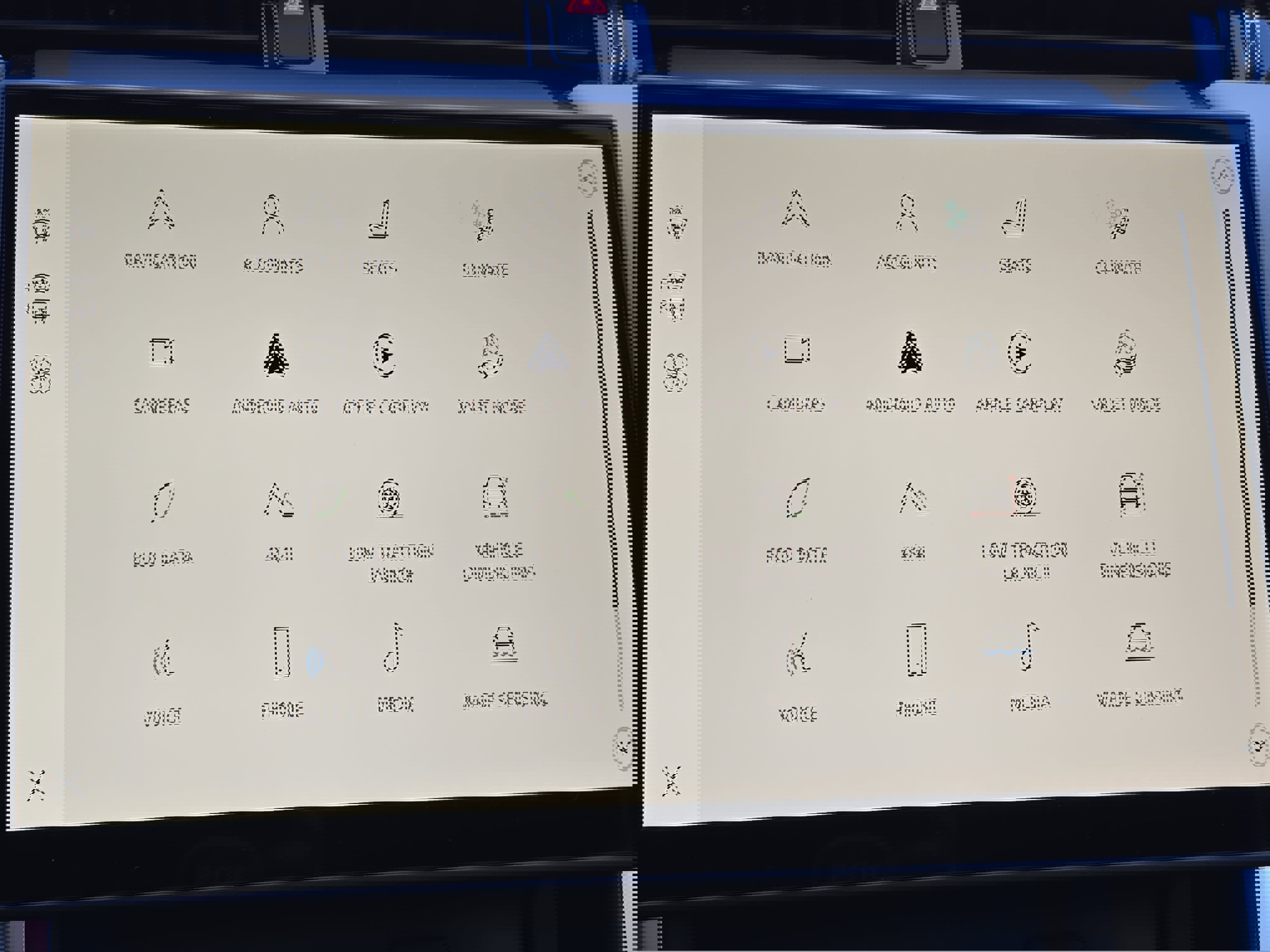 New 2025 Land Rover Discovery Sport S image 21