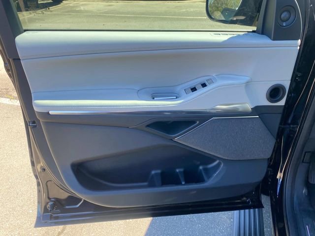 New 2026 Lincoln Navigator Reserve AWD/4WD image 11