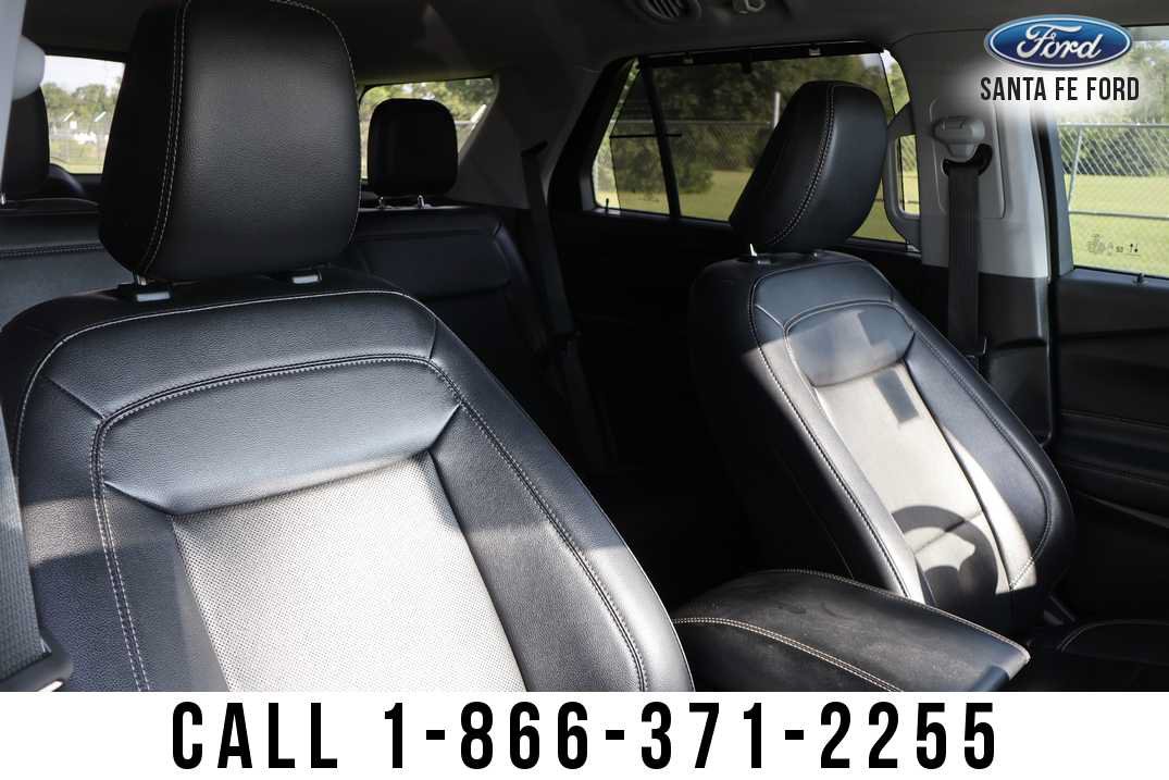 Used 2024 Ford Explorer Limited RWD image 27