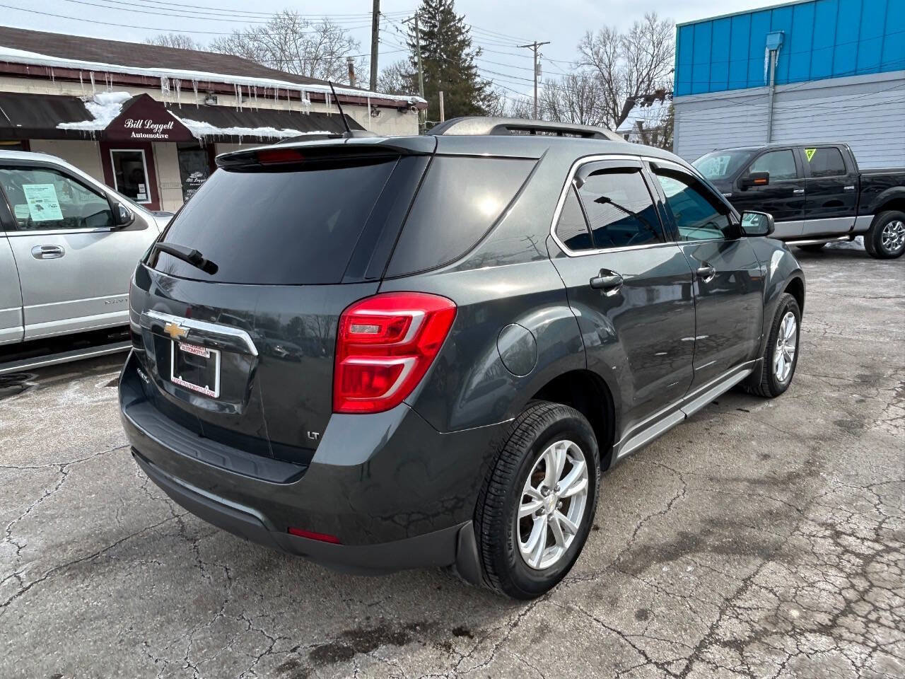 Used 2017 Chevrolet Equinox LT w/ Convenience Package image 11