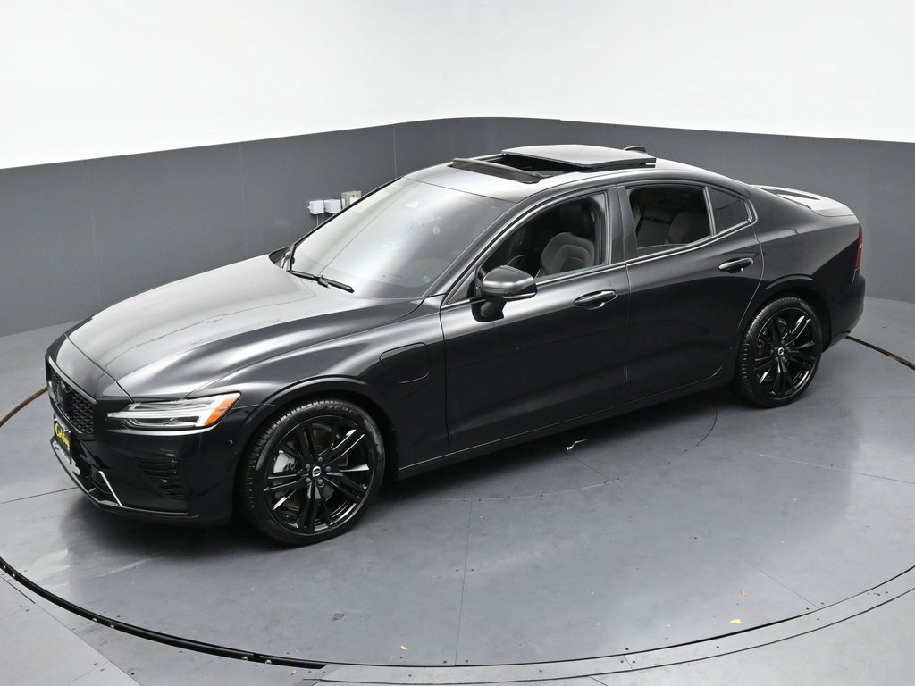 Used 2024 Volvo S60 T8 Ultimate w/ Climate Package image 48