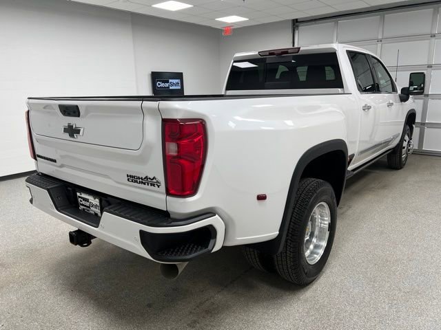 Used 2024 Chevrolet Silverado 3500 High Country w/ High Country Premium Package AWD/4WD image 10