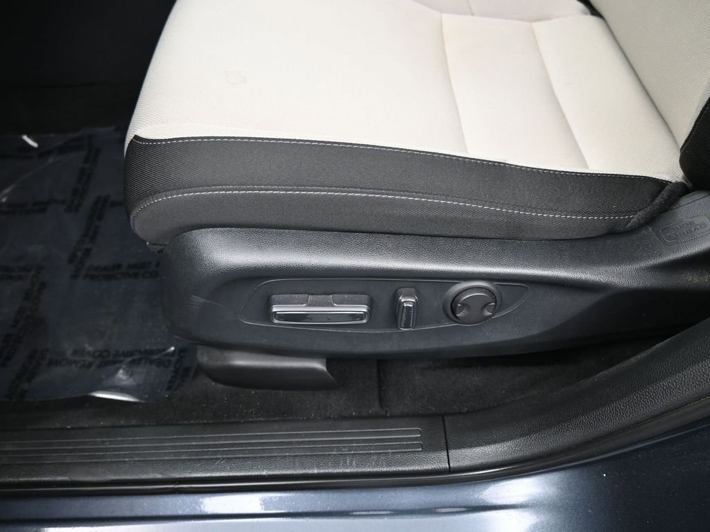 Used 2024 Honda CR-V EX image 16