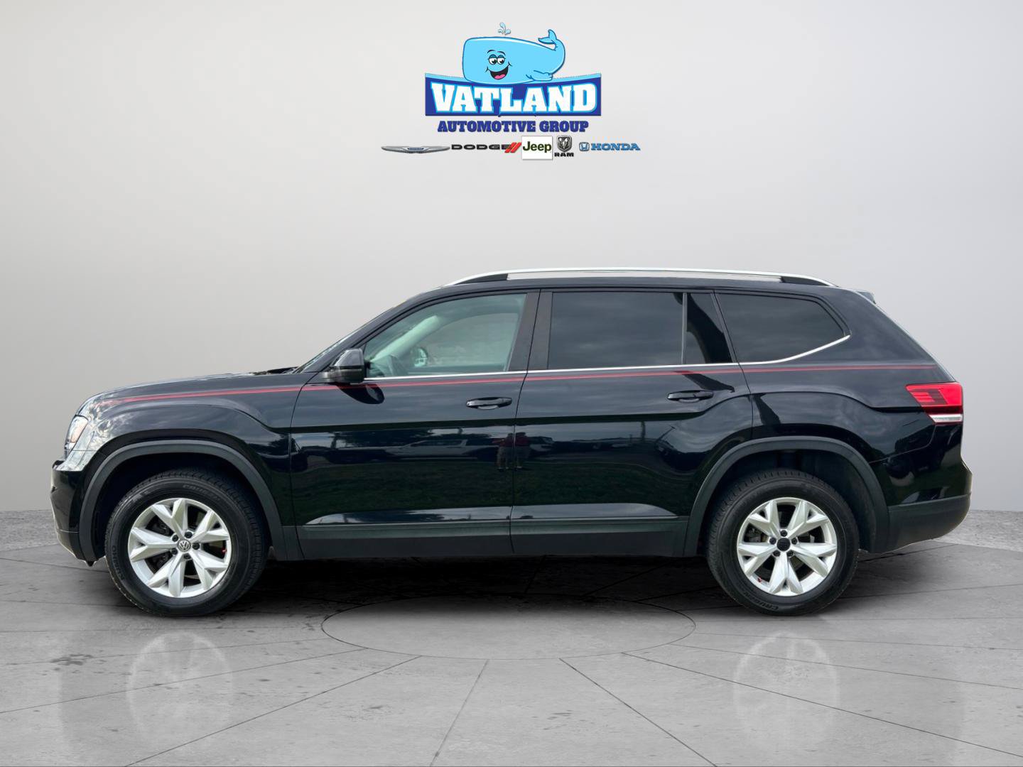 Used 2019 Volkswagen Atlas SE w/ Towing Package FWD image 2