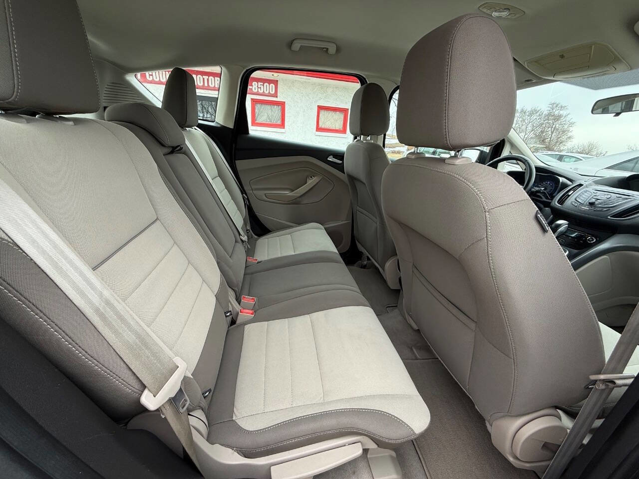 Used 2013 Ford C-MAX SE image 16