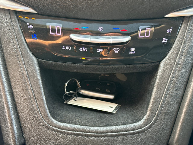 Used 2018 Cadillac XT5 Premium Luxury AWD/4WD image 37