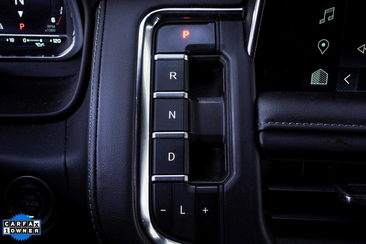 Used 2024 Chevrolet Suburban LT image 24