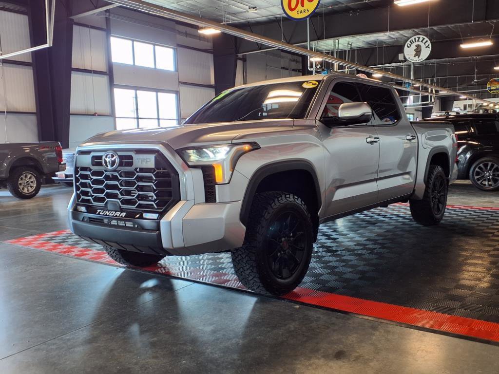Used 2023 Toyota Tundra Limited image 3
