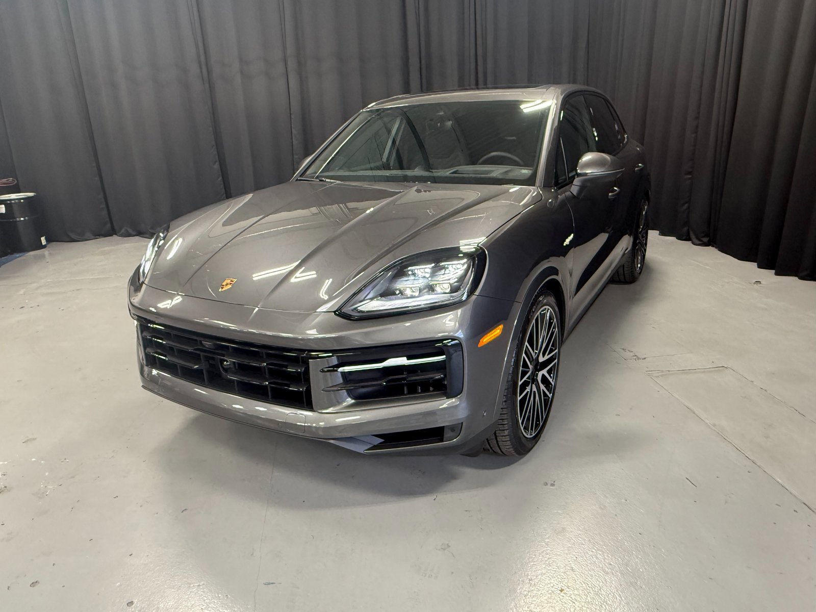 New 2026 Porsche Cayenne E-Hybrid image 1