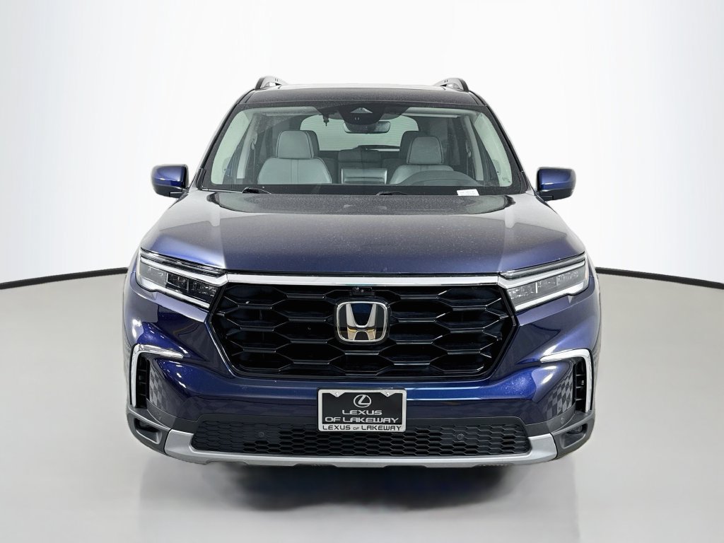 Used 2023 Honda Pilot Elite image 2