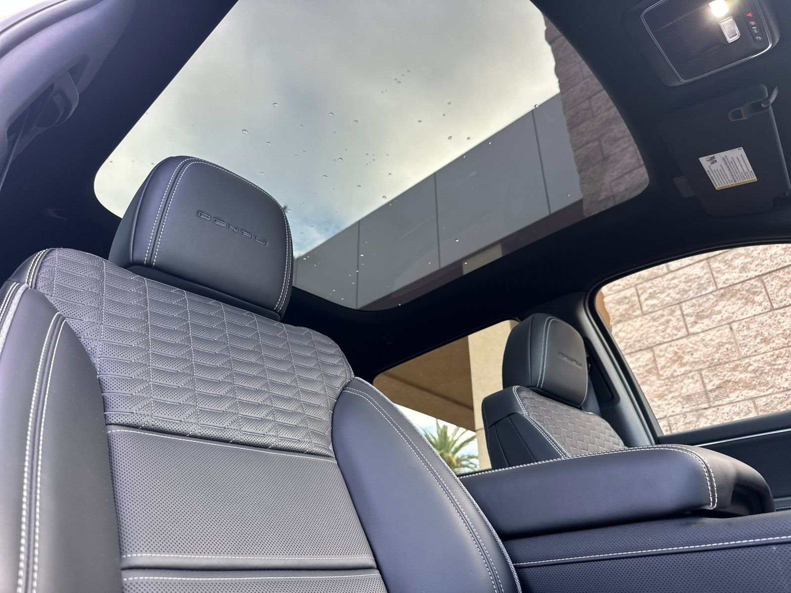 New 2025 GMC Sierra EV Denali image 16
