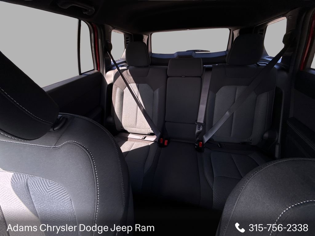 New 2026 Jeep Cherokee Laredo AWD/4WD image 21