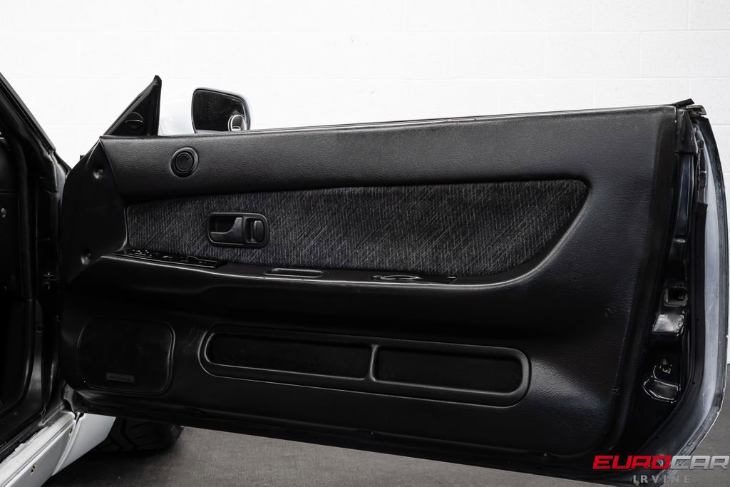 Used 1991 Nissan Other Nissan Models image 34
