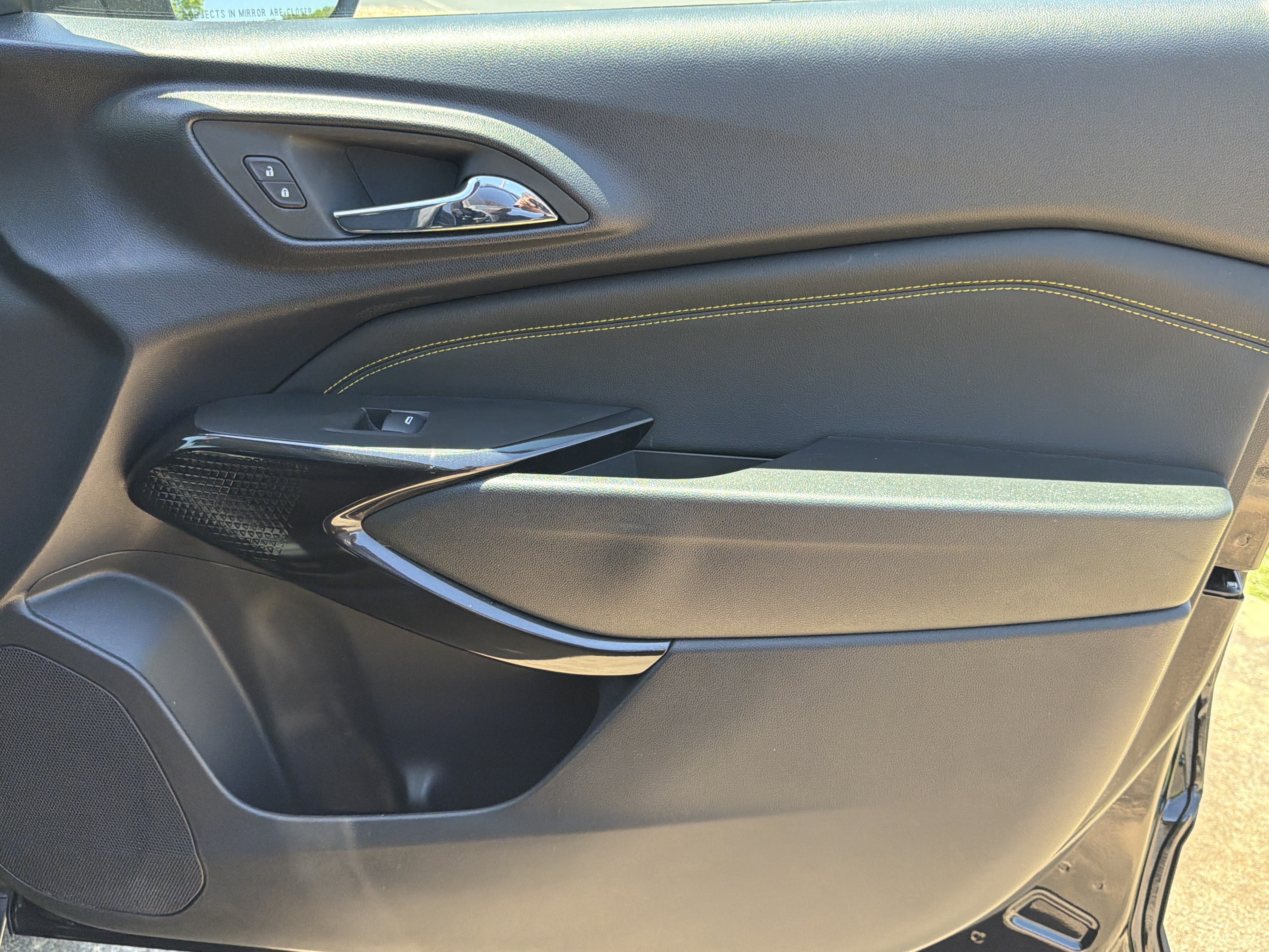 Used 2024 Chevrolet Trax LT FWD image 14