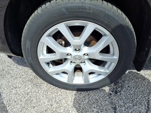 Used 2012 Nissan Rogue SV AWD/4WD image 13