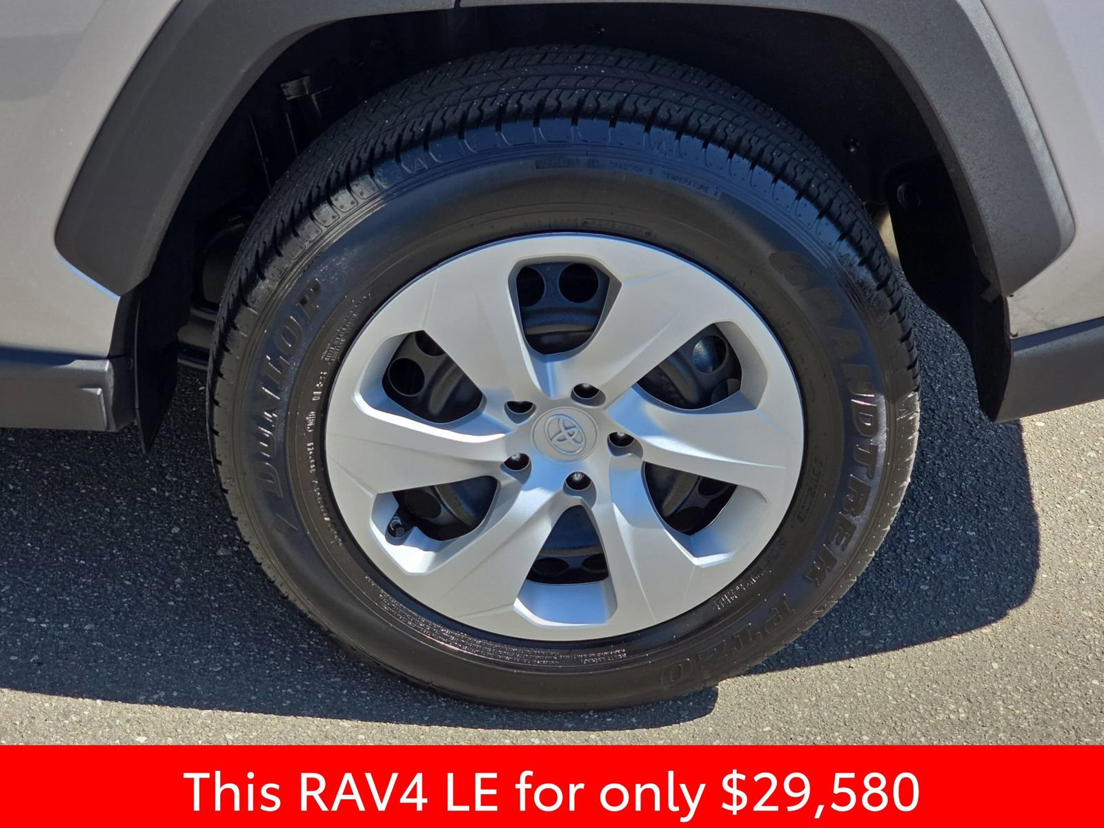 Used 2024 Toyota RAV4 LE FWD image 38