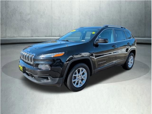 Used 2018 Jeep Cherokee Latitude Plus w/ Cold Weather Group image 1