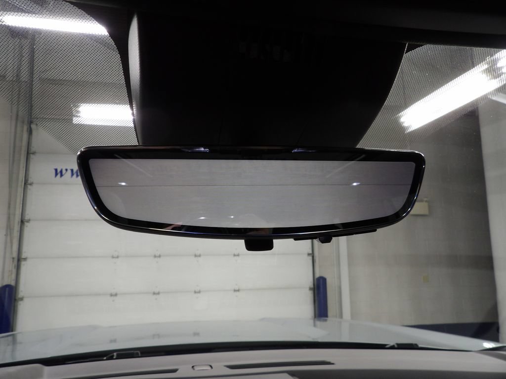 Used 2026 GMC Yukon Denali w/ Denali Reserve Package AWD/4WD image 21