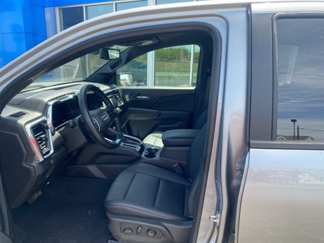 Used 2024 GMC Canyon Elevation w/ Convenience Package AWD/4WD image 8
