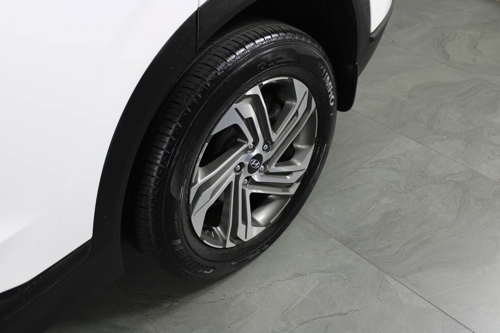 Used 2023 Hyundai Santa Fe SEL w/ Cargo Package image 12