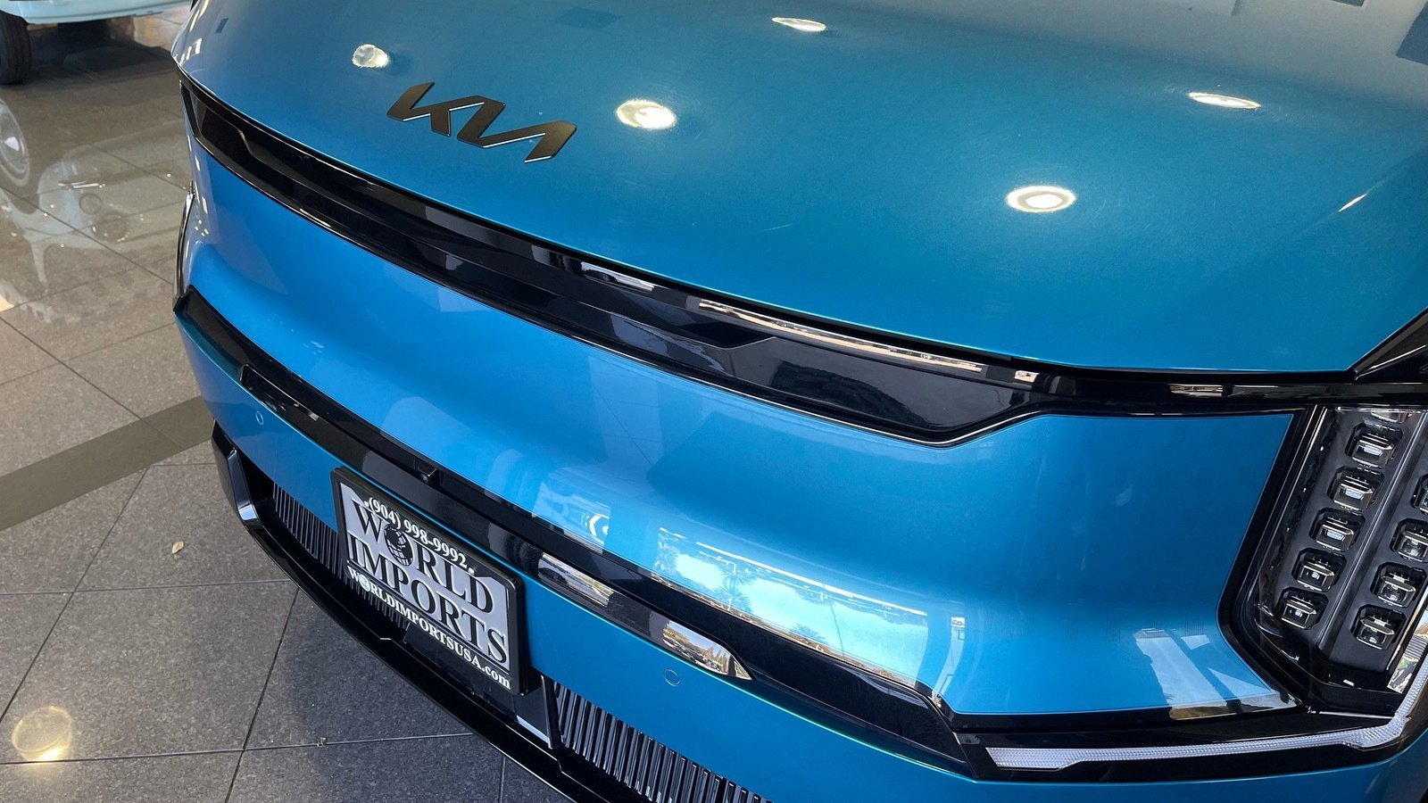 Used 2026 Kia EV9 Land w/ Nightfall Edition Package image 11