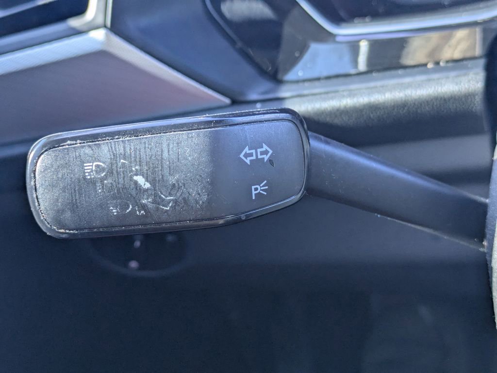 Used 2019 Volkswagen Jetta SE image 28