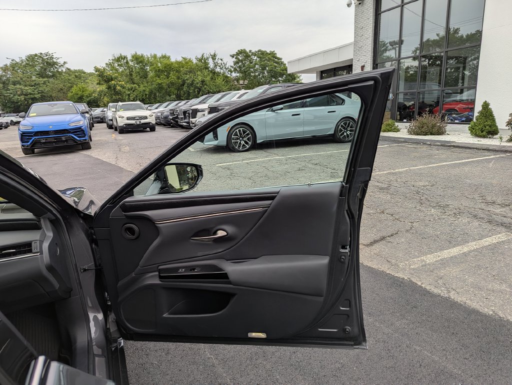 Used 2022 Lexus ES 350 w/ Premium Package FWD image 27