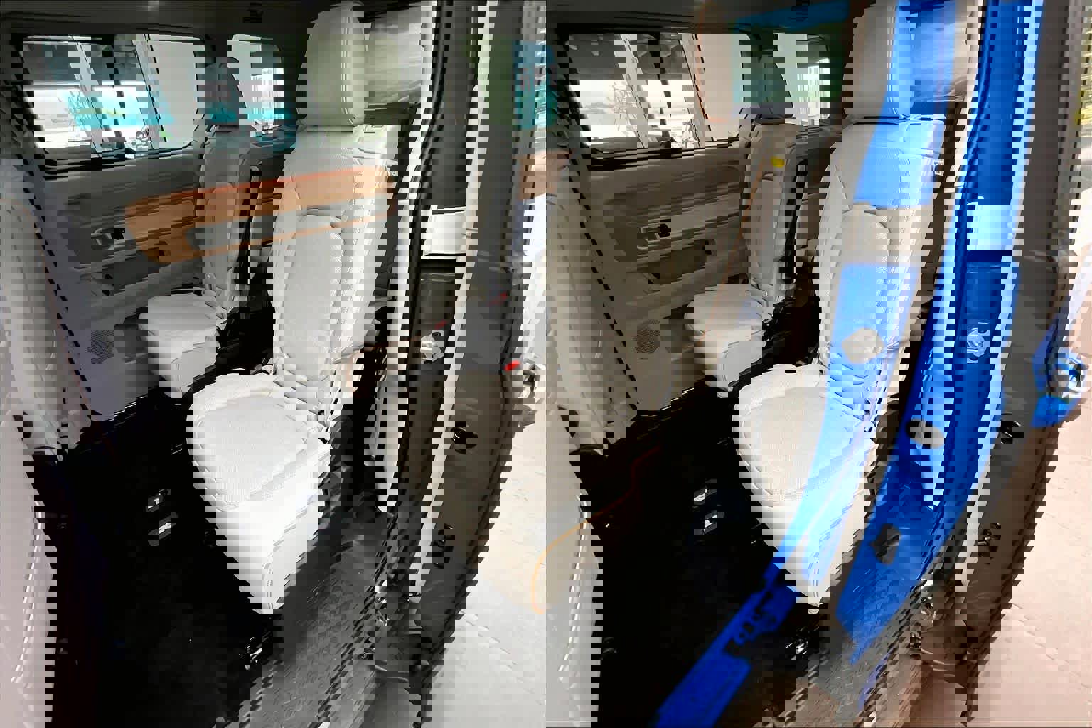 Used 2025 Volkswagen ID. Buzz 1st Edition image 19