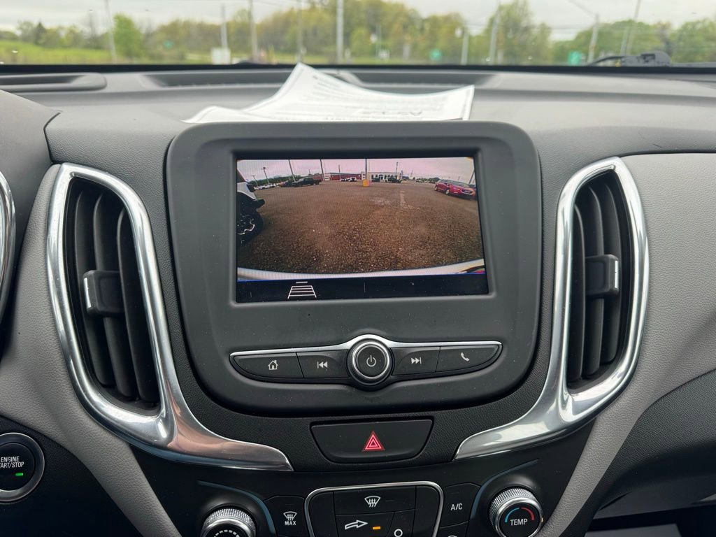 Used 2020 Chevrolet Equinox LS FWD image 17