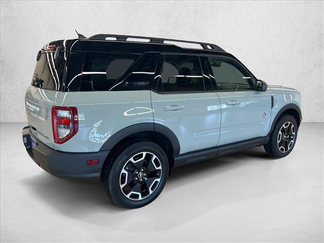 Used 2024 Ford Bronco Sport Outer Banks AWD/4WD image 5
