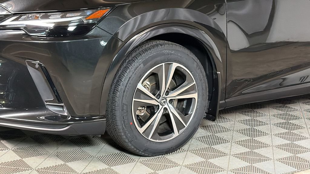 Certified 2023 Lexus RX 350 Premium w/ Accessory Package image 4